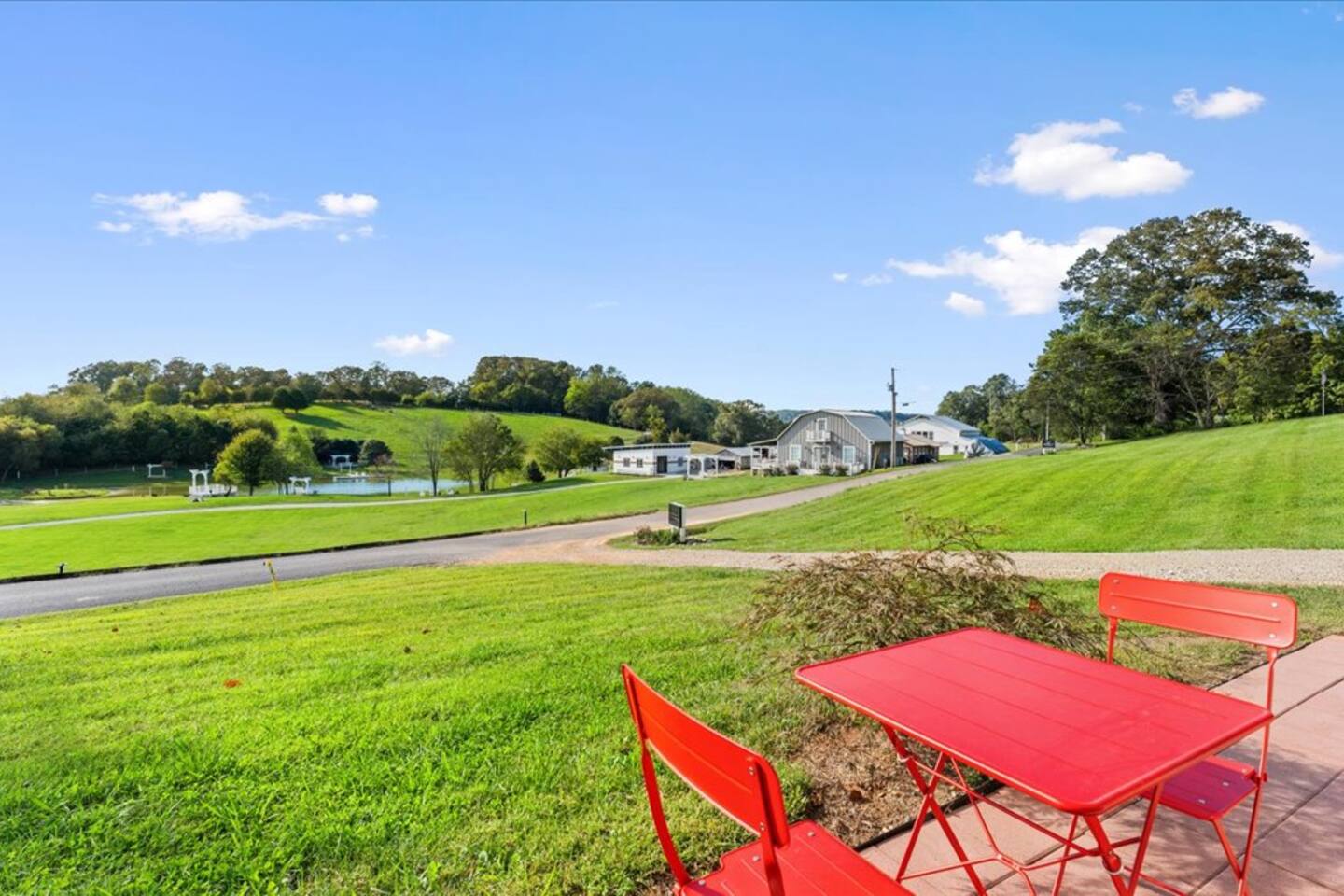 Barndo 1A · North one-bedroom at Cedar Pond Farms — one-bedroom barndominium suite lodging on the farm, with the Highland herd a short walk away.